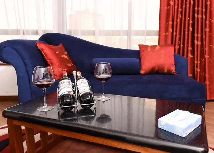 Pet Friendly hotel: The Crossroads Hotel, Westlands